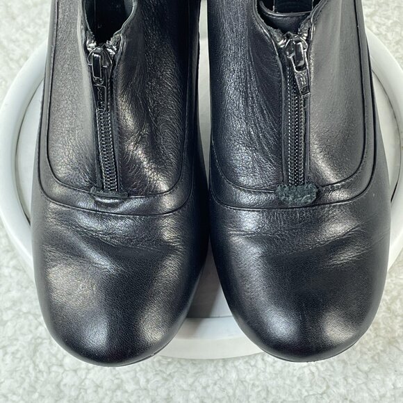 Clarks Artisan Booties Womens US Sz 9M Black 87481 Leather Block Ankle Zipper - Picture 5 of 10